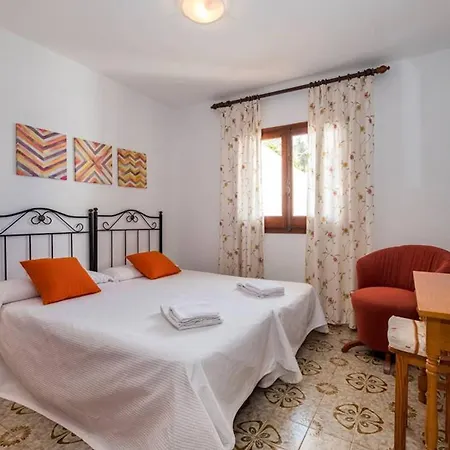 Great Casa Lucia 3 Bedroom Family Large Spacious Pool Area Sea Views Villa